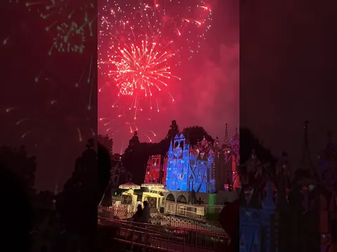 #disneyland #4thofJuly #disneyfireworks #IndependenceDay #disneyadult #disney