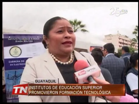 Institutos de educación superior promovieron formación tecnológica