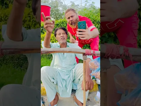 ਸਟ੍ਰੀਟ ਮੈਨ ਤੋਂ ਪੈਸੇ ਕਮਾਓ #comedy #lovenlaugh #funny #prank #laugher #fun #prankkids #craziest