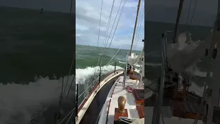 The dangers of Wind and Tide! 🌊