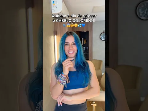 dia de RETOCAR O AZUL!!🗣️💙💇🏼‍♀️ #shorts #cabeloazul