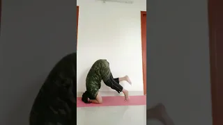 Simple steps to learn Shirshasana - For beginners