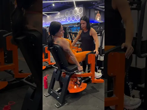 Cadeira Abdutora 🔥 🍑 Team Carol Vaz #shorts #gym
