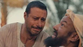 سره الباتع صابر مات يا بلد مات في حضن أخوه وفي وسط أرضه دي أحلى موتة يا حامد 