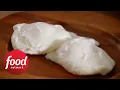 Download Lagu How to Poach Eggs For Beginners | Food Network