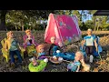 Family Camping Elsa Anna toddlers - tent