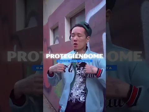 UN ASIÁTICO HACIENDO TRAP LATINO 🤯
