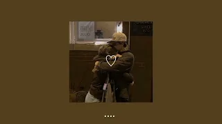 ع  ادي بطيء دندنها