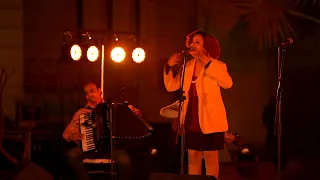 أنا فيا اللي مكفيني بهججة Ana Fia Elly Mkfeny Bahgaga 