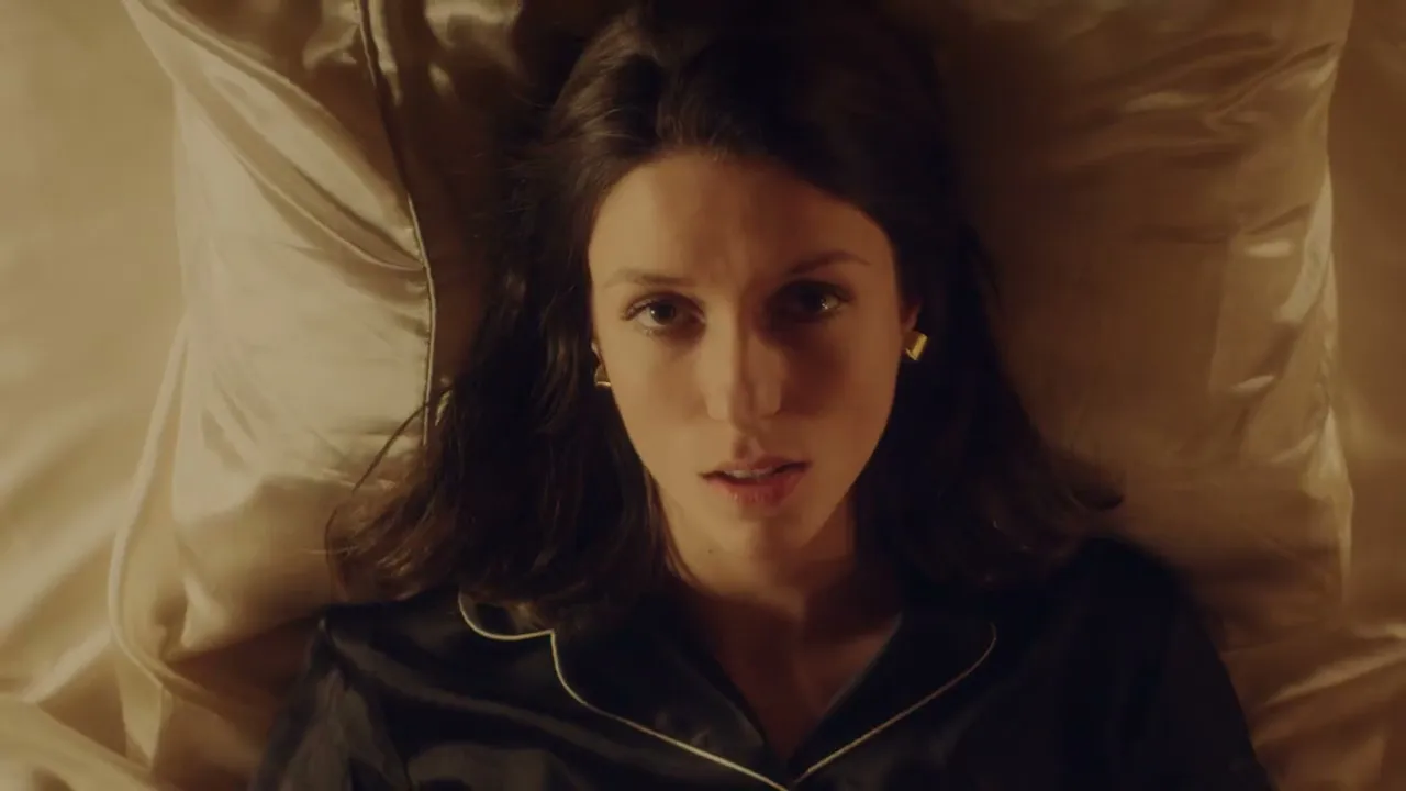 Moi je Lou de la Falaise