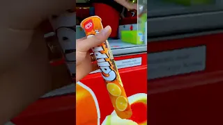 شوفوا شو اختار خلودة مثلجات من سيارة الآيس كريم 