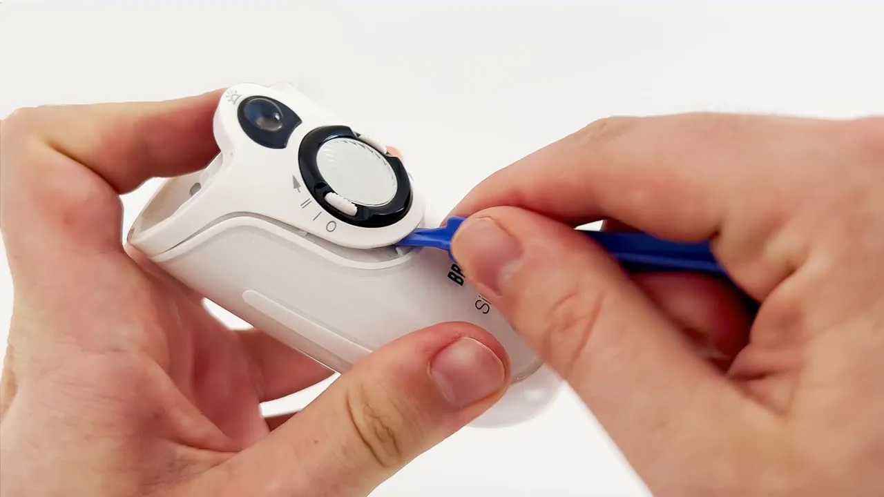 Braun Silk Epil 9 & 7 Disassembly | Battery change or removal