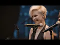 Udo Lindenberg feat. Deine Cousine – Du knallst in mein Leben (MTV Unplugged 2: Live vom Atlantik)