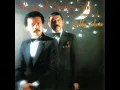 Tus Ojos / Aquel Amor (Honey) / Extraños en la Noche / Voy Apagar la Luz