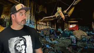 A Homeless Artist's SECRET Studio MILLIONS Drive Over Every Day