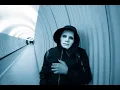 Download Lagu Deze schurkenex heeft de bodem bereikt. Ze proberen een manier te vinden om bij je terug te komen...