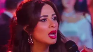 وننسى اللي كان   الراجل فاجئها بسؤال محرج قدام الكل    شوف ردها كان إيه دندنها