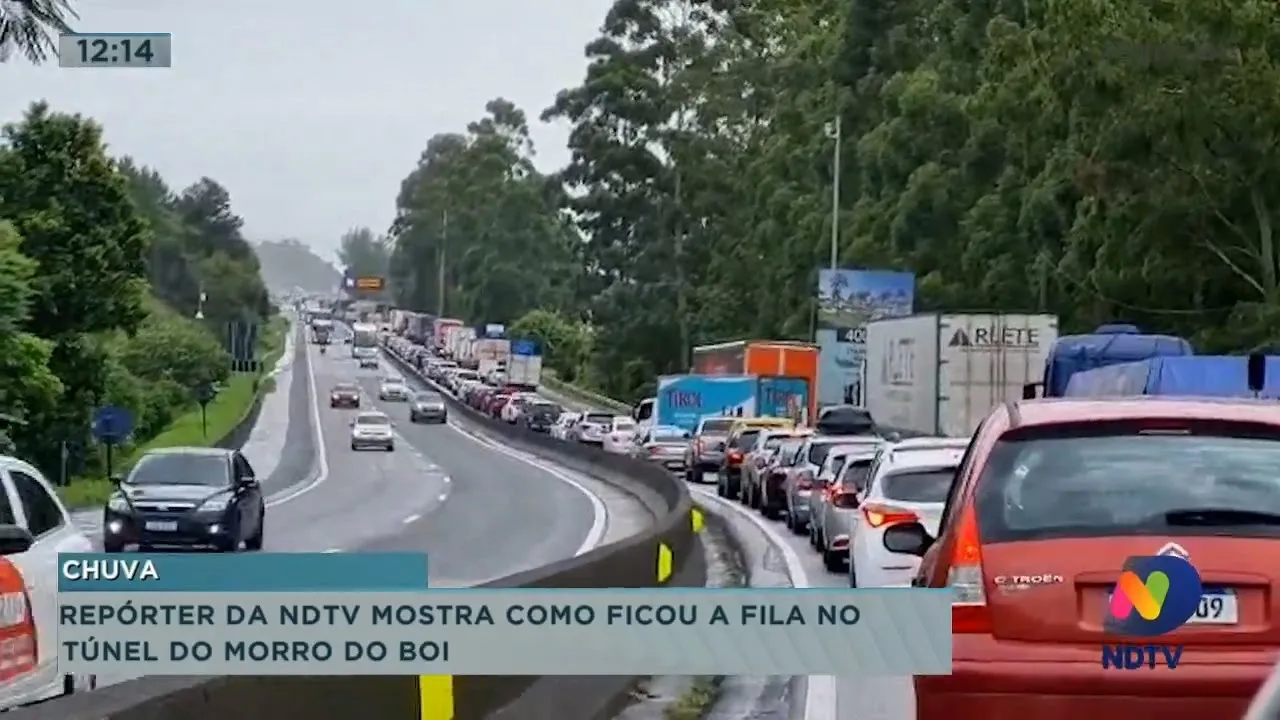 Túnel do Morro do Boi fica interditado após chuvas fortes, e repórter da NDTV ficou preso nas filas