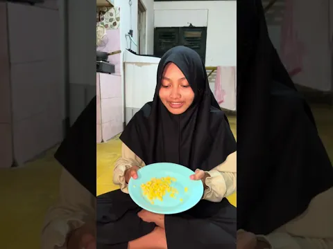 Lucu banget rikjul bikin kreasi bunga dari telor #shorts #funny #viral #adayinmylife