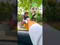 Download Lagu Sedih melihat perjuangan ibu dan anaknya, rela menjadi badut untuk mencari rezeki #shorts