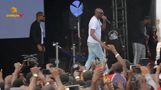 2baba performs amaka at politic all one voice mass mobilization concert