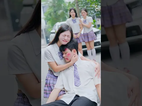She Regretted Not Knowing His Secret… 😭💔 #linhchihihi #messyclassroom #schoolcrush #schooldrama