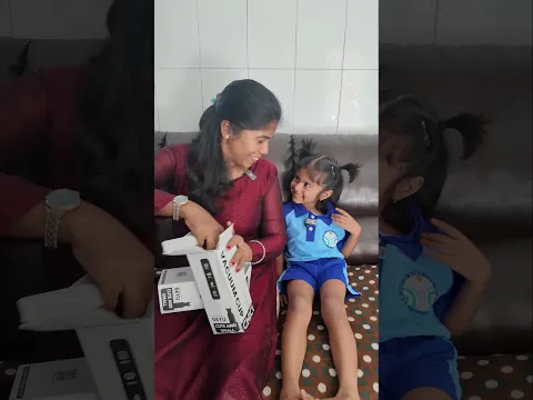 Photo-வை இப்படி Gift-ஆ கொடுக்கலாமா? 😍🎁 #GiftIdeas #Shorts #Vlog