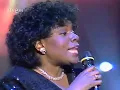 Download Lagu Gloria Gaynor,\
