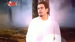 ده ليل الحب صحاني وحنين الشوق في قربك إبداع عمرو دياب 