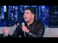 عمر كمال يغنى ( بنت الجيران ) ❤️  فى أكبر برنامج لبنانى ( لهون وبس ) 👌 مع هشام حداد على شاشة LBC 💪