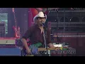 Brad Paisley - Mud On The Tires (Live on Letterman)