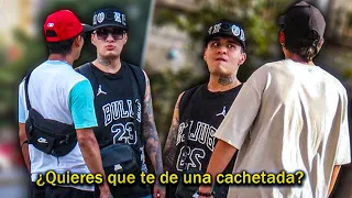DANDOLES CACH3TADAS a DESCONOCIDOS en la CALLE 4 