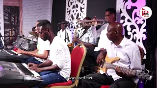 الأمير عصمت بكري زي ما بنشفق نحن عليك برنامج جلسة مع الامير قناة أنغام الفضائية 