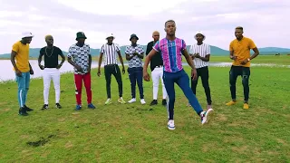 limpopo boy and botswana dancers dancing during master kg tshinada music video shoot
