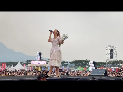 Download MP3 [Full Video] Nadin Amizah | Live Terbaru at Playlist Live Festival Bandung