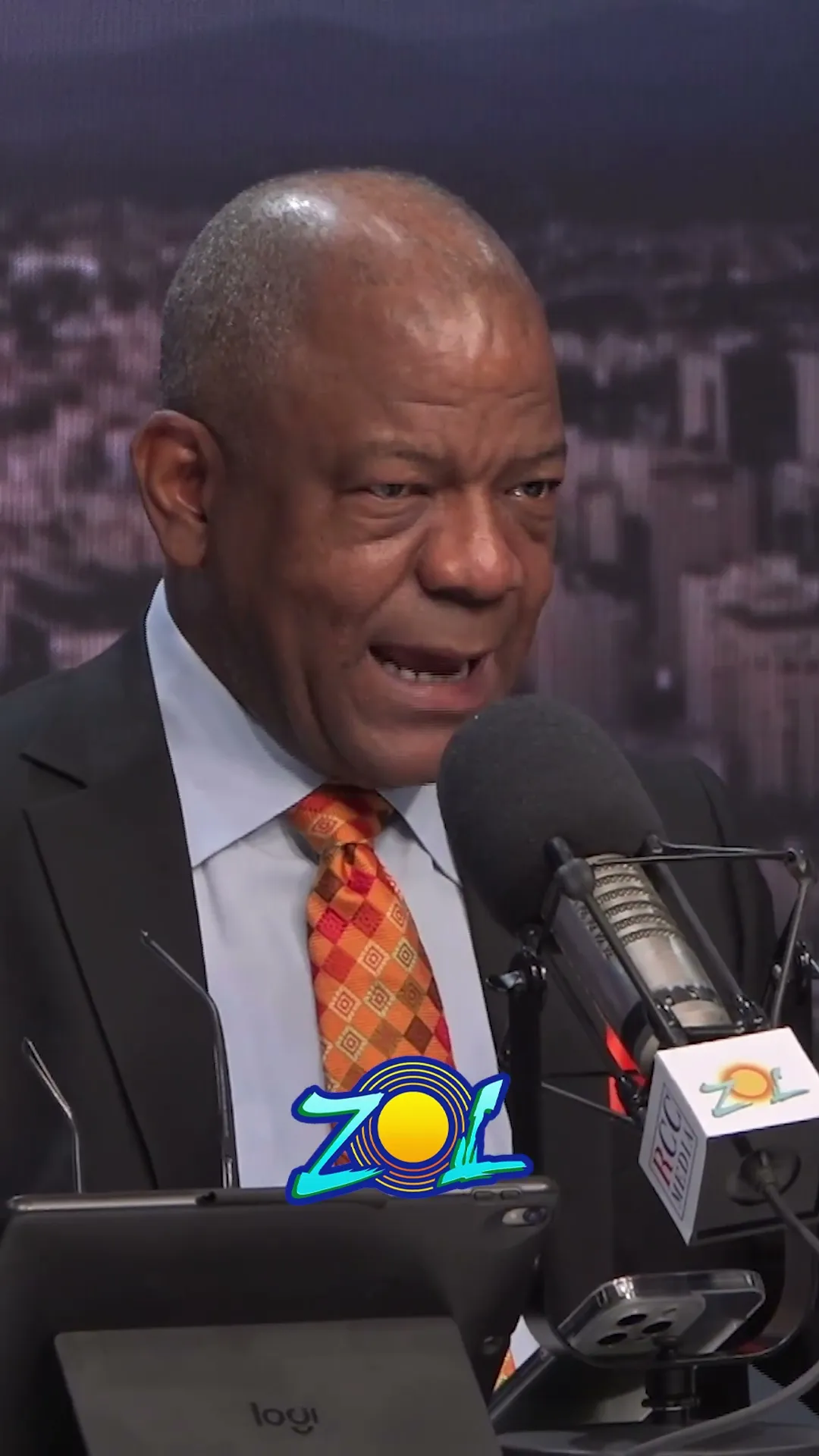 FELIPE VICINI LLUBERES DEMANDA A JUAN ROLANDO ESPINALPOR DIFAMACIÓN EN RD Y OTRAS JURISDICCIONES