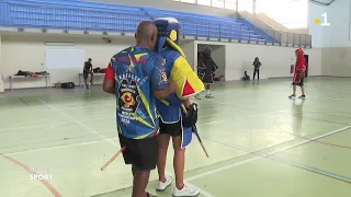 Le kali, un art martial philippin dans lequel les pratiquants réunionnais excellent