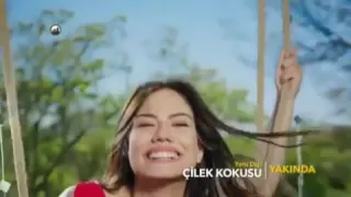 مقدمة مسلسل صدفة  رائحة الفراولة دندنها