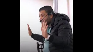 افتكر أنها مش بس علشانك   دي علشانهم  صدقني التعب هيروح مع فرحتهم بيك    انت قدها     دندنها