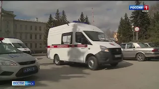 Сразу 9 районных больниц сегодня обновили свой автопарк