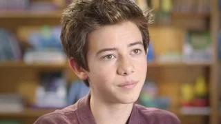Griffin Gluck - MIDDLE SCHOOL THE WORST YEARS OF MY LIFE