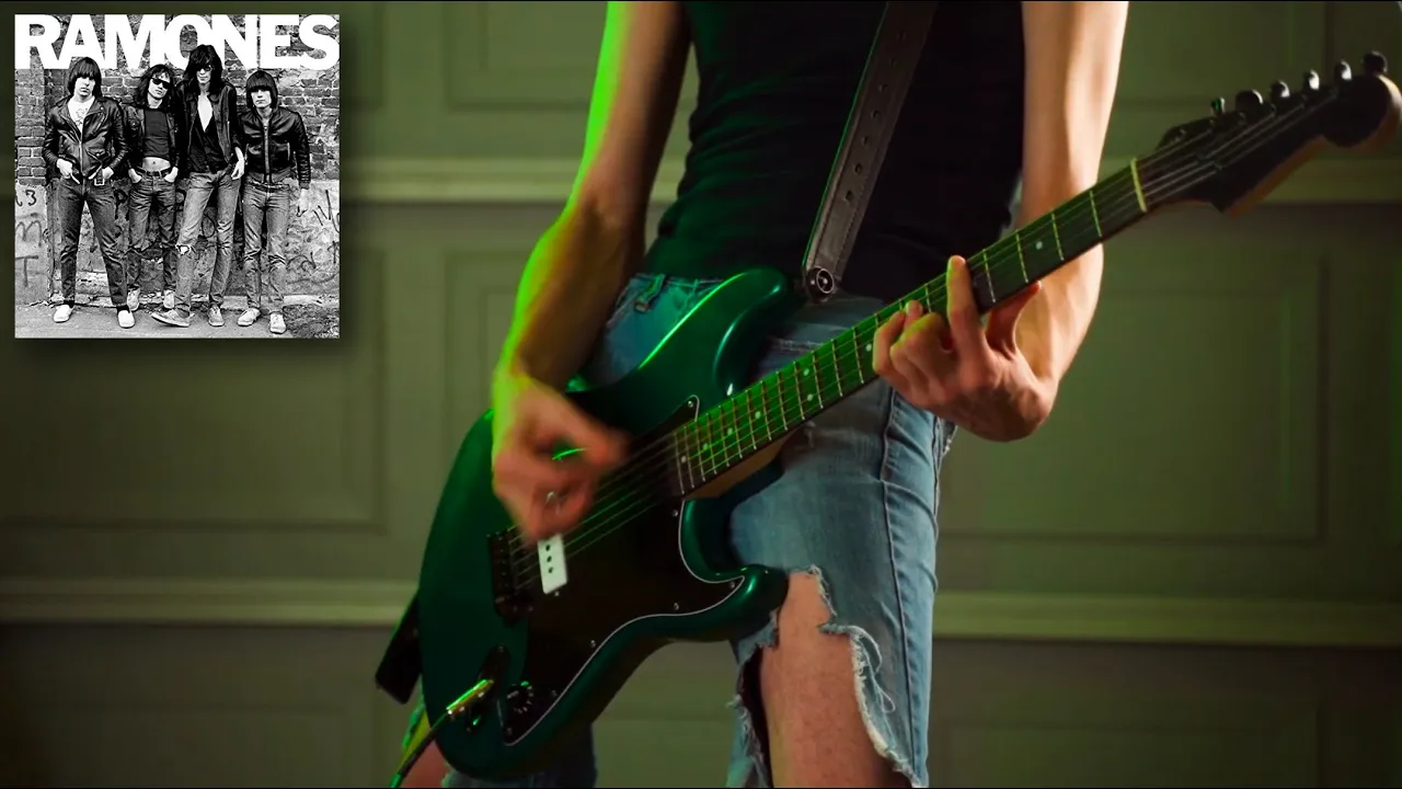 Guitar Cover - "Listen To My Heart" - The RAMONES Guitar Cover - "Listen To My Heart" - The RAMONES