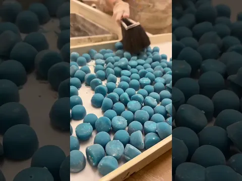 have you ever eaten anything this BLUE before?