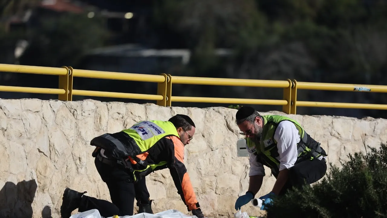 Jerusalem Terror Bombings: Teenager Killed in Rare Twin Attacks at Bus Stops