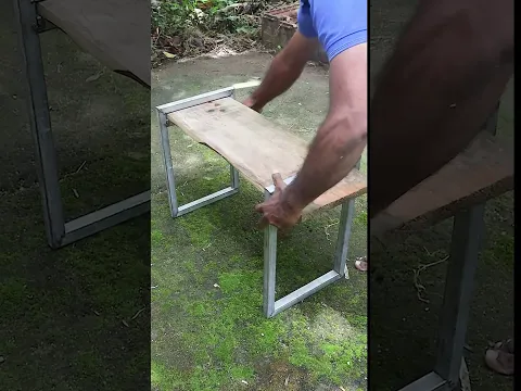 Made a Quick-Assembly Bench & Scaffold That Packs Flat
