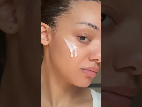 3 minute routine @Clinique moisture surge active glow serum and moisture surge 100h #CliniquePartner