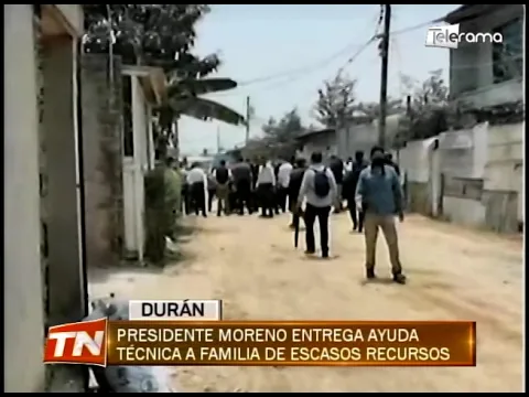 Presidente Moreno entrega ayuda técnica a familia de escasos recursos