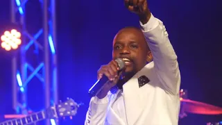 ellard cherayi u0026 wenyasha ngavarumbidzwe 