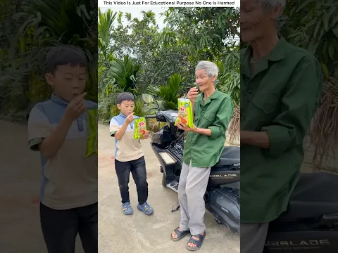 দাদুর সাথে নাতি এটা কি করলো 😂 #shorts #viral #amazing #facts