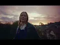 Julia Jacklin - Lydia Wears A Cross